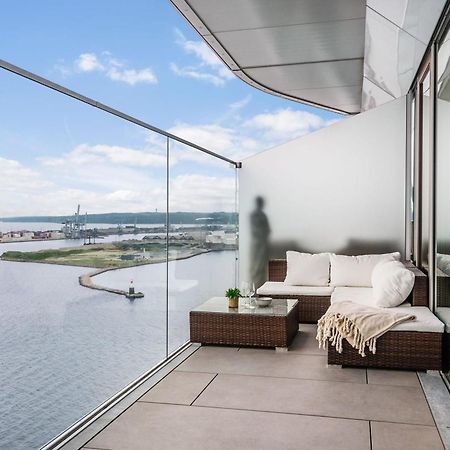 오르후스 Endless Ocean Views With Private Balcony 아파트 외부 사진