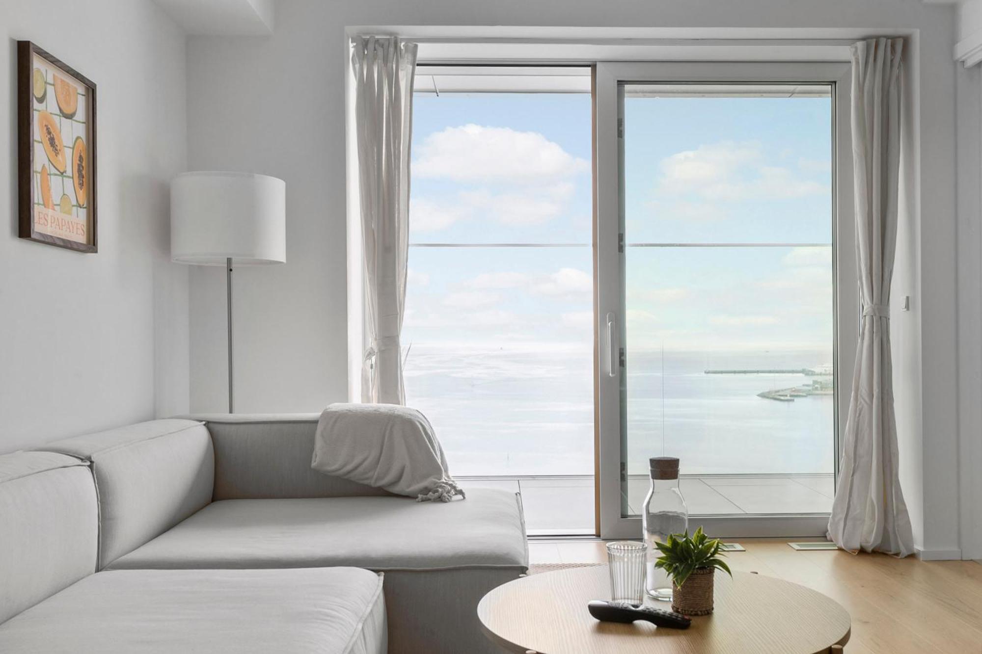 오르후스 Endless Ocean Views With Private Balcony 아파트 외부 사진